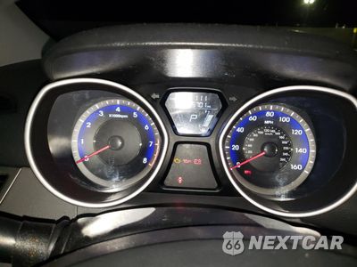 Zdjęcie 9 z 12 samochodu: 2013 HYUNDAI ELANTRA GLS VIN:KMHDH4AE3DU559242 - miniatura