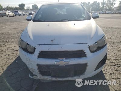 Piąte zdjęcie samochodu w środku: 2012 CHEVROLET SONIC LS VIN:1G1JA6SH8C4203229 - miniatura