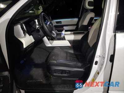 Zdjęcie 7 z 13 samochodu: 2023 TOYOTA SEQUOIA SR5 VIN:7SVAAABA5PX009068 - miniatura