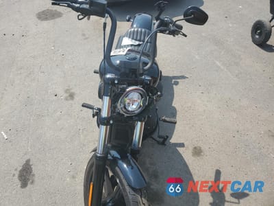 Piąte zdjęcie samochodu w środku: 2024 HARLEY-DAVIDSON FXBBS VIN:1HD1YYK1XRB030883 - miniatura