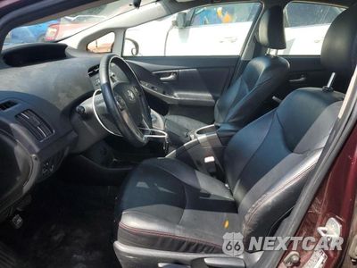 Zdjęcie 7 z 12 samochodu: 2013 TOYOTA PRIUS VIN:JTDKN3DU1D5569991 - miniatura