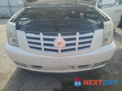 Zdjęcie 12 z 15 samochodu: 2008 CADILLAC ESCALADE LUXURY VIN:1GYFK63868R127894 - miniatura