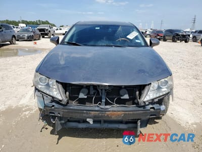 Piąte zdjęcie samochodu w środku: 2015 LEXUS ES 300H VIN:JTHBW1GG1F2082364 - miniatura