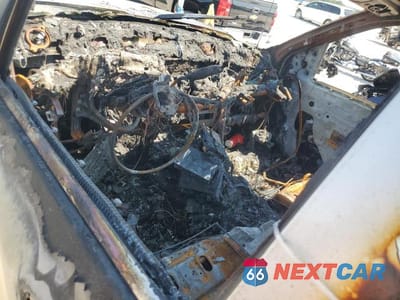 Zdjęcie 8 z 11 samochodu: 2014 CHEVROLET SILVERADO K1500 LTZ VIN:1GCVKSEC3EZ117427 - miniatura