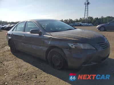 Czwarte zdjęcie samochodu z boku: 2007 TOYOTA CAMRY CE VIN:JTNBE46K673086901 - miniatura