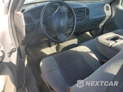 Zdjęcie 8 z 12 samochodu: 2003 FORD F150 VIN:1FTRF07213KB19603 - miniatura