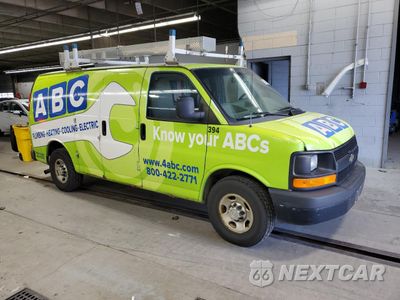 Czwarte zdjęcie samochodu z boku: 2013 CHEVROLET EXPRESS G2500 VIN:1GCWGFBA5D1153942 - miniatura