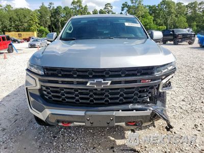 Piąte zdjęcie samochodu w środku: 2023 CHEVROLET TAHOE K1500 Z71 VIN:1GNSKPKD1PR275742 - miniatura