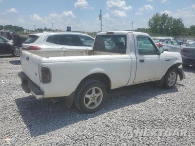 Trzecie zdjęcie samochodu z tyłu: 2002 FORD RANGER VIN:1FTYR10U72PB42034 - miniatura