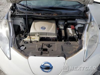 Zdjęcie 11 z 14 samochodu: 2015 NISSAN LEAF S VIN:1N4AZ0CP1FC314126 - miniatura