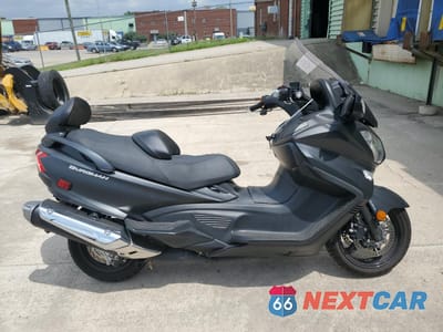 2016 SUZUKI AN650 A JS1CP51B0G2100128 - główne zdjęcie licytacji z USA - miniatura