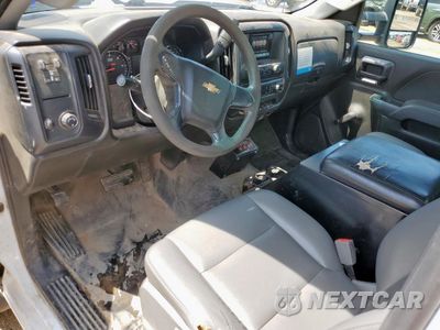 Zdjęcie 8 z 12 samochodu: 2015 CHEVROLET SILVERADO C3500 VIN:1GB3CYCG2FZ547954 - miniatura