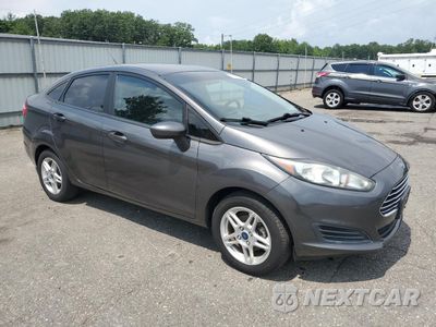 Czwarte zdjęcie samochodu z boku: 2018 FORD FIESTA SE VIN:3FADP4BJ4JM129373 - miniatura