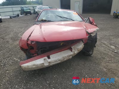 Piąte zdjęcie samochodu w środku: 1998 FORD MUSTANG GT VIN:1FAFP45X1WF216647 - miniatura