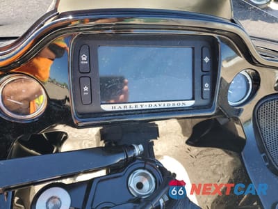 Zdjęcie 7 z 9 samochodu: 2018 HARLEY-DAVIDSON FLTRXS ROAD GLIDE SPECIAL VIN:1HD1KTC17JB678253 - miniatura