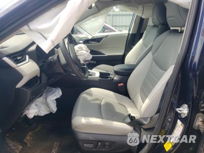Zdjęcie 7 z 13 samochodu: 2021 TOYOTA RAV4 XLE PREMIUM VIN:2T3C1RFV9MC092200 - miniatura