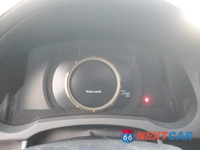 Zdjęcie 9 z 15 samochodu: 2016 LEXUS IS 200T VIN:JTHBA1D2XG5011137 - miniatura