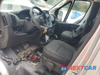 Zdjęcie 7 z 13 samochodu: 2023 RAM PROMASTER 3500 3500 HIGH VIN:3C6MRVUG5PE520361 - miniatura