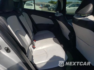 Zdjęcie 10 z 12 samochodu: 2016 TOYOTA PRIUS VIN:JTDKARFU7G3022641 - miniatura