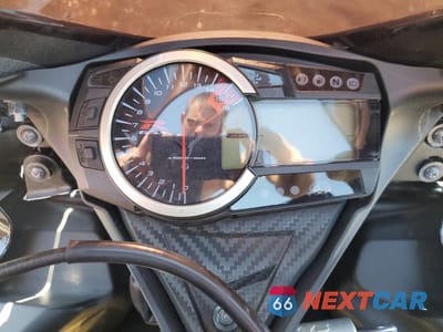 Zdjęcie 7 z 8 samochodu: 2011 SUZUKI GSX750 VIN:JS1GR7MA8B2100817 - miniatura