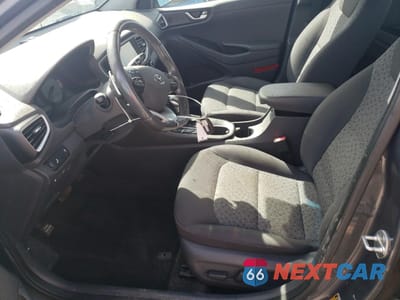 Zdjęcie 7 z 13 samochodu: 2018 HYUNDAI IONIQ LIMITED VIN:KMHC85LC2JU089231 - miniatura