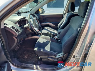 Zdjęcie 7 z 13 samochodu: 2007 MITSUBISHI OUTLANDER LS VIN:JA4MT31X77U004923 - miniatura