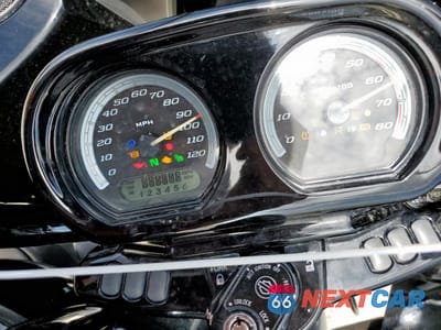 Zdjęcie 7 z 9 samochodu: 2021 HARLEY-DAVIDSON FLTRK VIN:1HD1KZF11MB623445 - miniatura