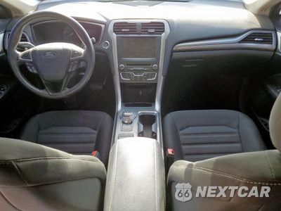 Zdjęcie 8 z 14 samochodu: 2018 FORD FUSION SE VIN:3FA6P0HD1JR176432 - miniatura