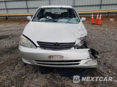 Piąte zdjęcie samochodu w środku: 2003 TOYOTA CAMRY LE VIN:4T1BE32K33U696114 - miniatura