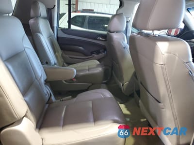 Zdjęcie 11 z 13 samochodu: 2017 CHEVROLET SUBURBAN K1500 LT VIN:1GNSKHKC6HR242220 - miniatura