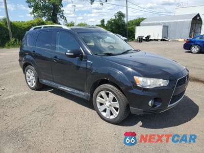 Czwarte zdjęcie samochodu z boku: 2010 MITSUBISHI OUTLANDER GT VIN:JA4JT5AX1AZ602384 - miniatura