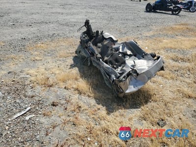 Trzecie zdjęcie samochodu z tyłu: 2005 CHEVROLET SUBURBAN K1500 VIN:3GNFK16Z65G289394 - miniatura