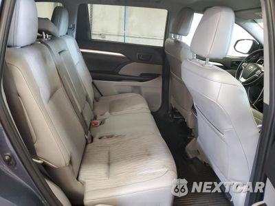 Zdjęcie 11 z 14 samochodu: 2019 TOYOTA HIGHLANDER LE VIN:5TDBZRFH5KS997903 - miniatura