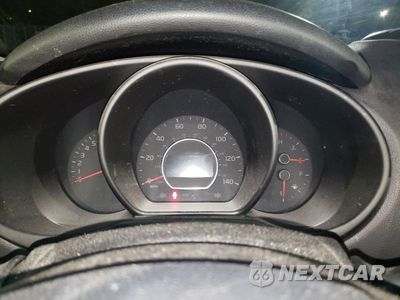 Zdjęcie 9 z 12 samochodu: 2015 KIA SOUL VIN:KNDJN2A23F7750798 - miniatura