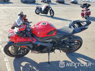 Trzecie zdjęcie samochodu z tyłu: 2016 SUZUKI GSX-R1000 VIN:JS1GT78A9G2100764 - miniatura