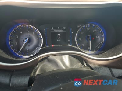 Zdjęcie 9 z 16 samochodu: 2023 CHRYSLER VOYAGER LX VIN:2C4RC1CG6PR597216 - miniatura