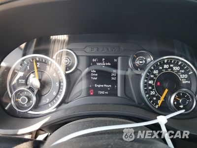 Zdjęcie 9 z 13 samochodu: 2022 RAM 1500 BIG HORN/LONE STAR VIN:1C6RRFBG9NN459040 - miniatura