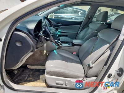 Zdjęcie 7 z 14 samochodu: 2006 LEXUS GS 300 VIN:JTHBH96S665003347 - miniatura