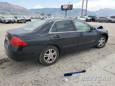 Trzecie zdjęcie samochodu z tyłu: 2007 HONDA ACCORD EX VIN:1HGCM56857A130468 - miniatura