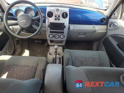 Zdjęcie 8 z 13 samochodu: 2006 CHRYSLER PT CRUISER VIN:3A4FY48B16T262583 - miniatura