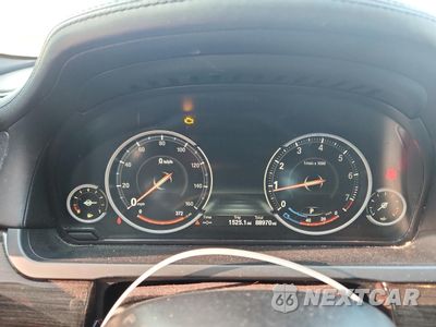 Zdjęcie 9 z 14 samochodu: 2014 BMW 750 LI VIN:WBAYE8C53ED134668 - miniatura