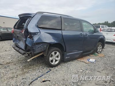 Trzecie zdjęcie samochodu z tyłu: 2017 TOYOTA SIENNA LE VIN:5TDKZ3DC5HS823908 - miniatura