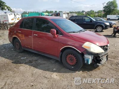 Czwarte zdjęcie samochodu z boku: 2008 NISSAN VERSA S VIN:3N1BC11E68L376770 - miniatura
