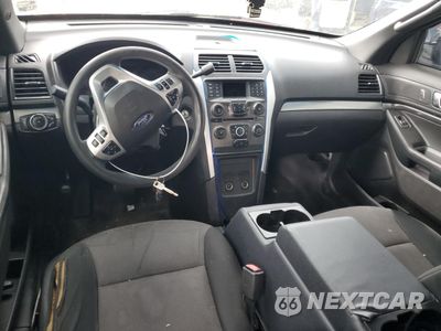 Zdjęcie 8 z 15 samochodu: 2015 FORD EXPLORER POLICE INTERCEPTOR VIN:1FM5K8AR9FGA57434 - miniatura