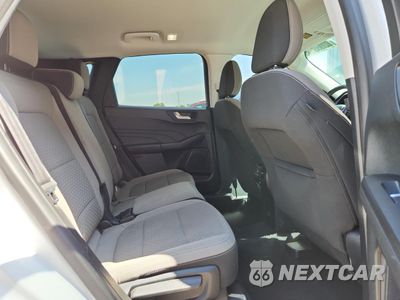 Zdjęcie 11 z 14 samochodu: 2021 FORD ESCAPE SE VIN:1FMCU9G60MUB02859 - miniatura