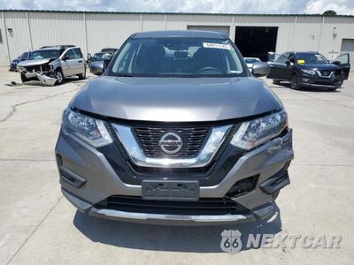 Piąte zdjęcie samochodu w środku: 2019 NISSAN ROGUE S VIN:KNMAT2MV2KP508803 - miniatura