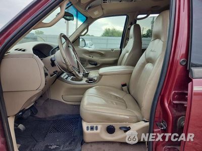Zdjęcie 7 z 13 samochodu: 2000 FORD EXPEDITION EDDIE BAUER VIN:1FMRU1769YLB02656 - miniatura