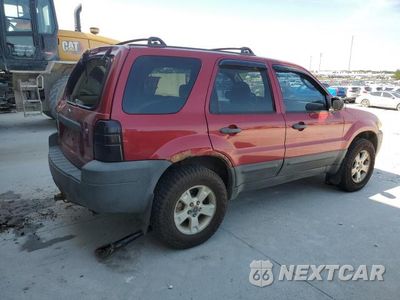 Trzecie zdjęcie samochodu z tyłu: 2007 FORD ESCAPE XLT VIN:1FMYU931X7KA16328 - miniatura