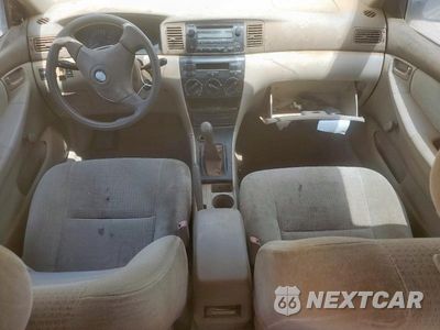 Zdjęcie 8 z 12 samochodu: 2005 TOYOTA COROLLA VIN:1NXBR32E25Z550823 - miniatura