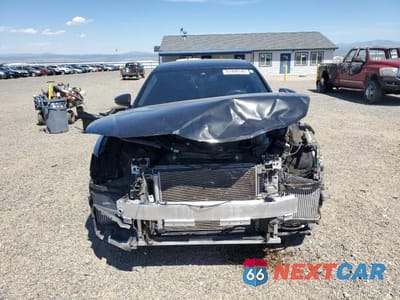 Piąte zdjęcie samochodu w środku: 2023 AUDI A8 L VIN:WAULDAF84PN001599 - miniatura